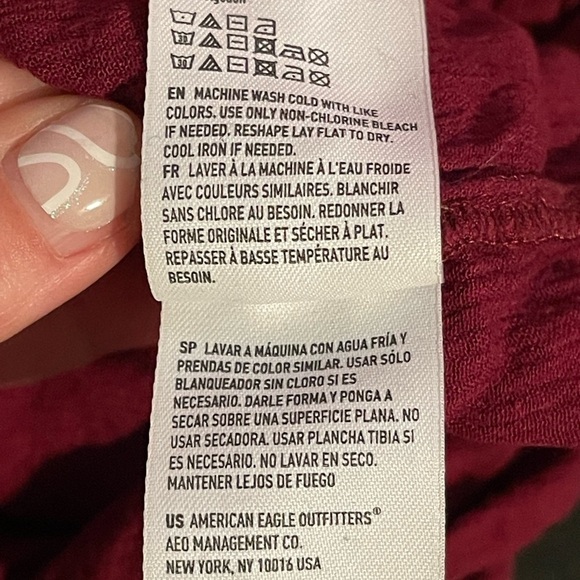 American Eagle Outfitters Crop Women’s XS Cross Over Shirt Long Sleeve Maroon - Picture 16 of 16